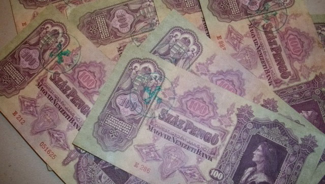 100 pengő hamis nyilas bélyegzések